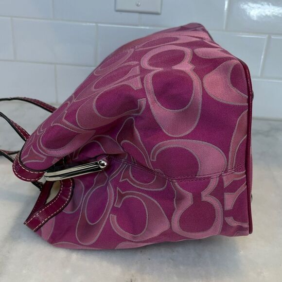 Coach Bag Purse Handbag Signature Stripe Kiss Lock Carryall Satchel Tote Bag - Picture 10 of 16